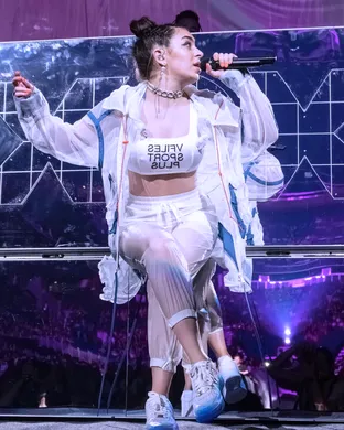 Charli Xcx Glendale