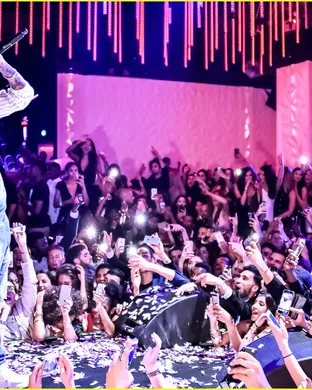 Chris Brown Glendale
