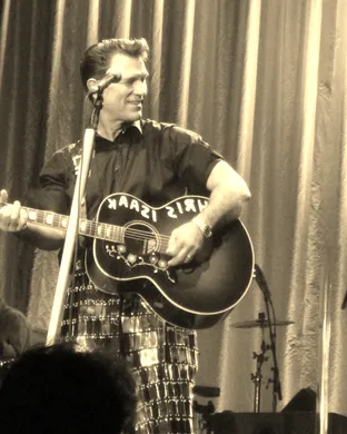 Chris Isaak Phoenix