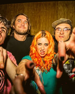 Frankie And The Witch Fingers Phoenix