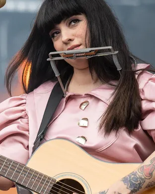 Mon Laferte Phoenix