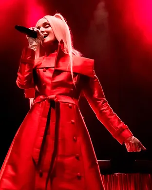 Poppy Phoenix