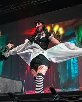 Qveen Herby Phoenix
