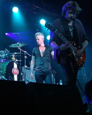 Stone Temple Pilots Phoenix